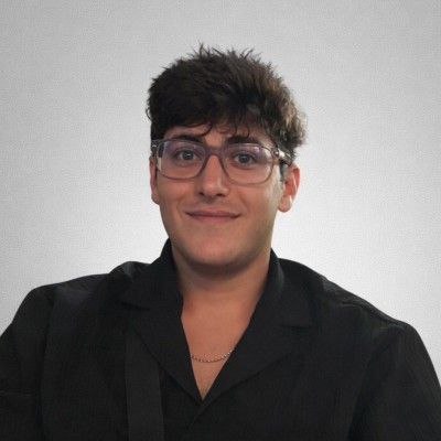 Yacine Benakmoume — Senior Full Stack Engineer & Tech Lead